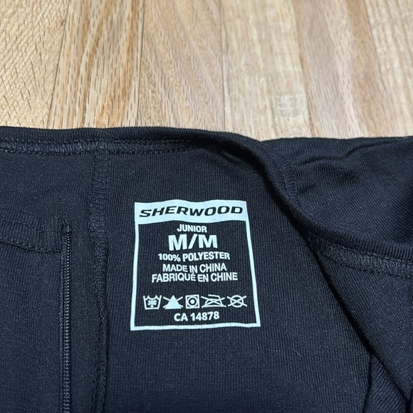 Sherwood Junior One Piece Base Layer with Zipper Black Youth Medium - Picture 4 of 5